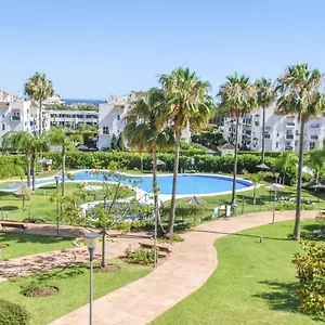  Apartment Great 2 Bedroom Near Puerto Banus